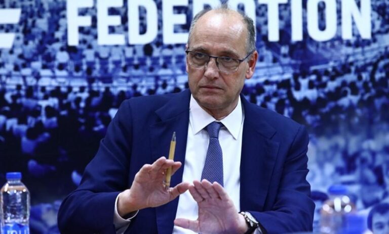 Mαρούσι:Λεκτική επίθεση σε Λιόλιο από φίλους του Παναθηναϊκού