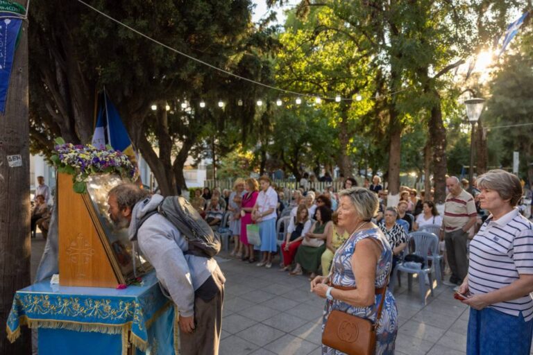 Μαρούσι:Πανυγήρισε το παρεκκλήσι Μεταμόρφωσης Σωτήρος στην πλ. Αγ.Λαύρας